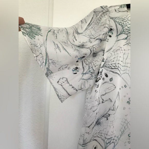 Club Monaco silk cropped top - Picture 3 of 16